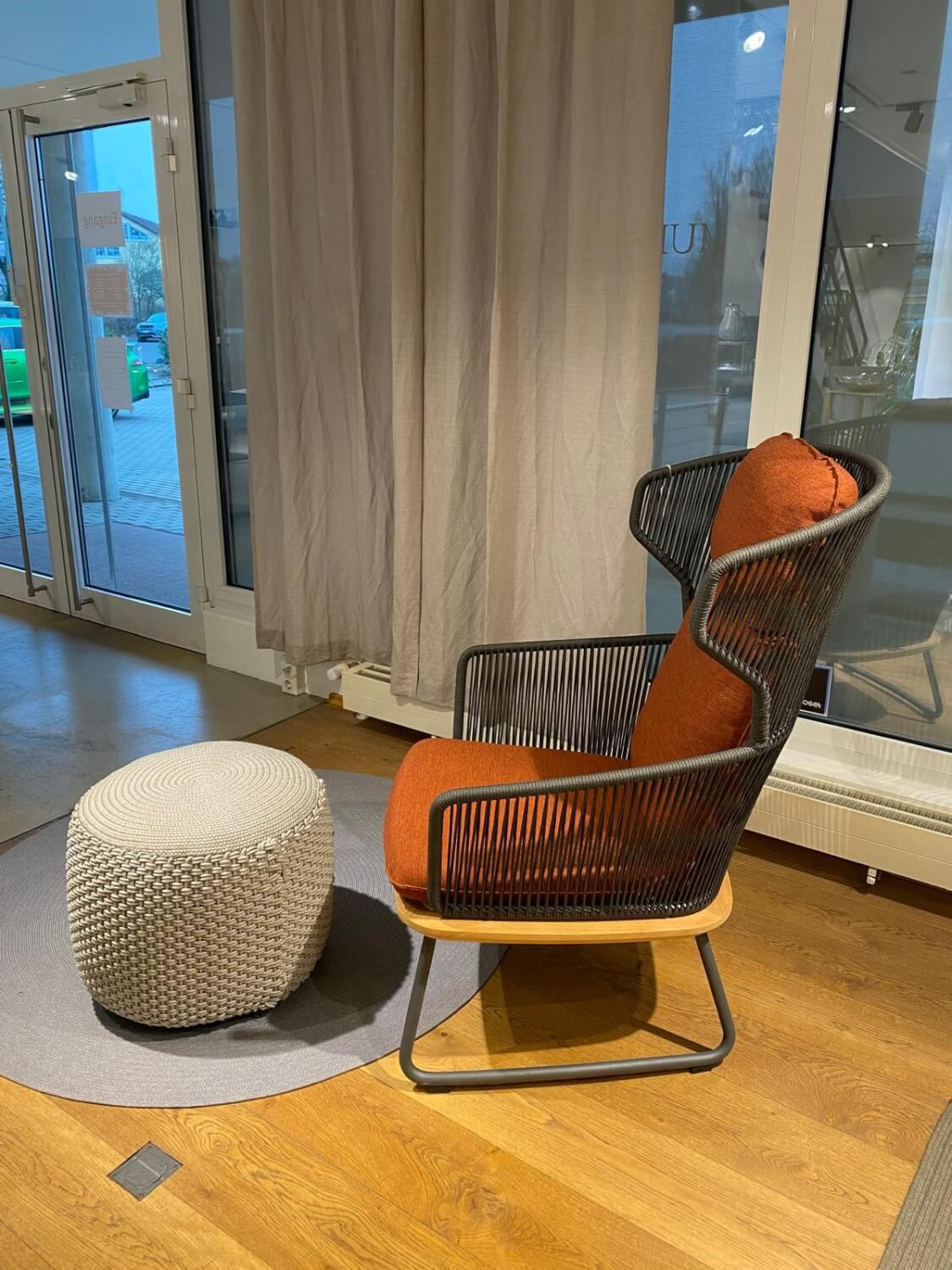 Weishäupl - Relaxsessel Denia Stoff 3 Ambra A04 Terra Rot mit Hocker Pouf - 2