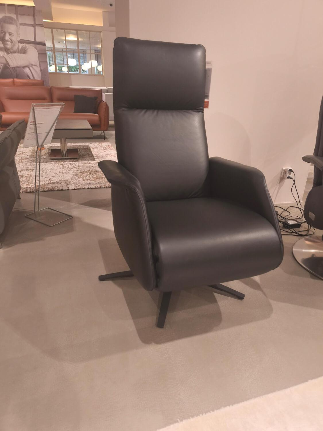 Erpo - Sessel EM240 Niedrig Leder J 42 136 Schwarz Sternfuß Metall Schwarz Mit Elektrischer Verstellung - 4