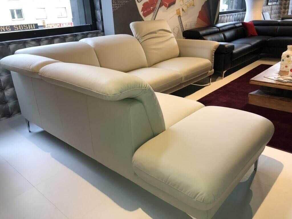 gio-mano-ecksofa-thomson-leder-silber-mit-kopfteil-und-armlehnfunktion-bb10cf6cdfdc5d382ff98ef62 Gio Mano - Ecksofa Thomson Leder Silber mit Kopfteil- und Armlehnfunktion - 3