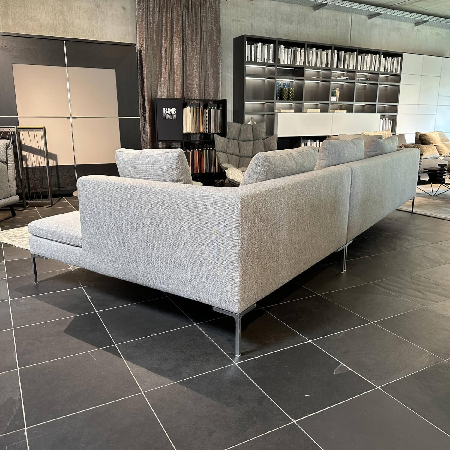 B&B Italia - Ecksofa Charles Stoff Esopo 2522151 Hellgrau Füße Aluminium Poliert mit Kissen - 9