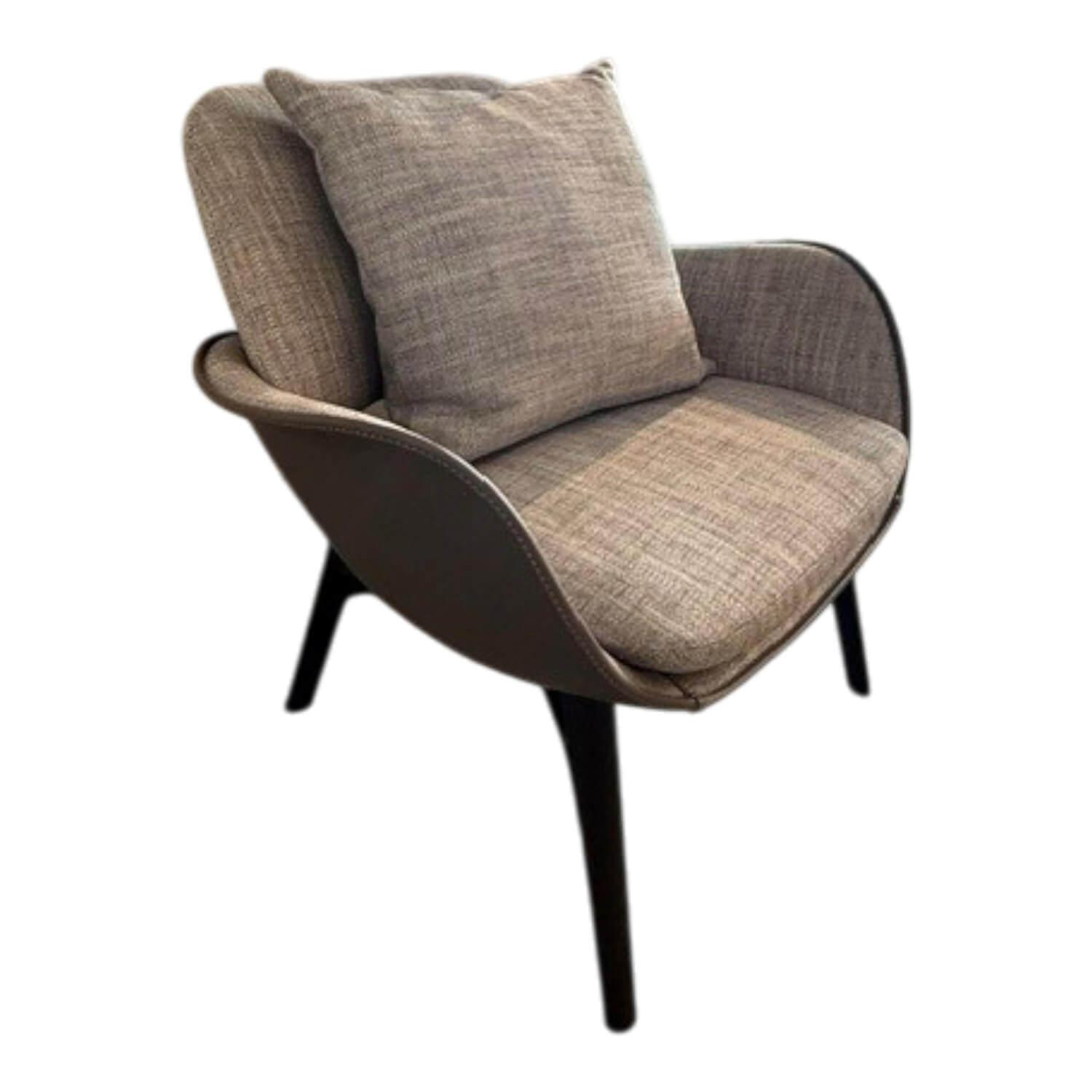 Poltrona Frau - Sessel Martha Stoff Polovere Topo 12 Braun Grau - 1