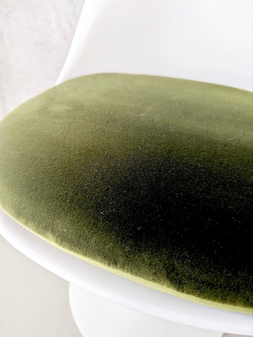 Knoll International - 6er-Set Tulip Armless Auflage Stoff Col.1401 Olive Grün Gestell Weiß Drehbar - 3