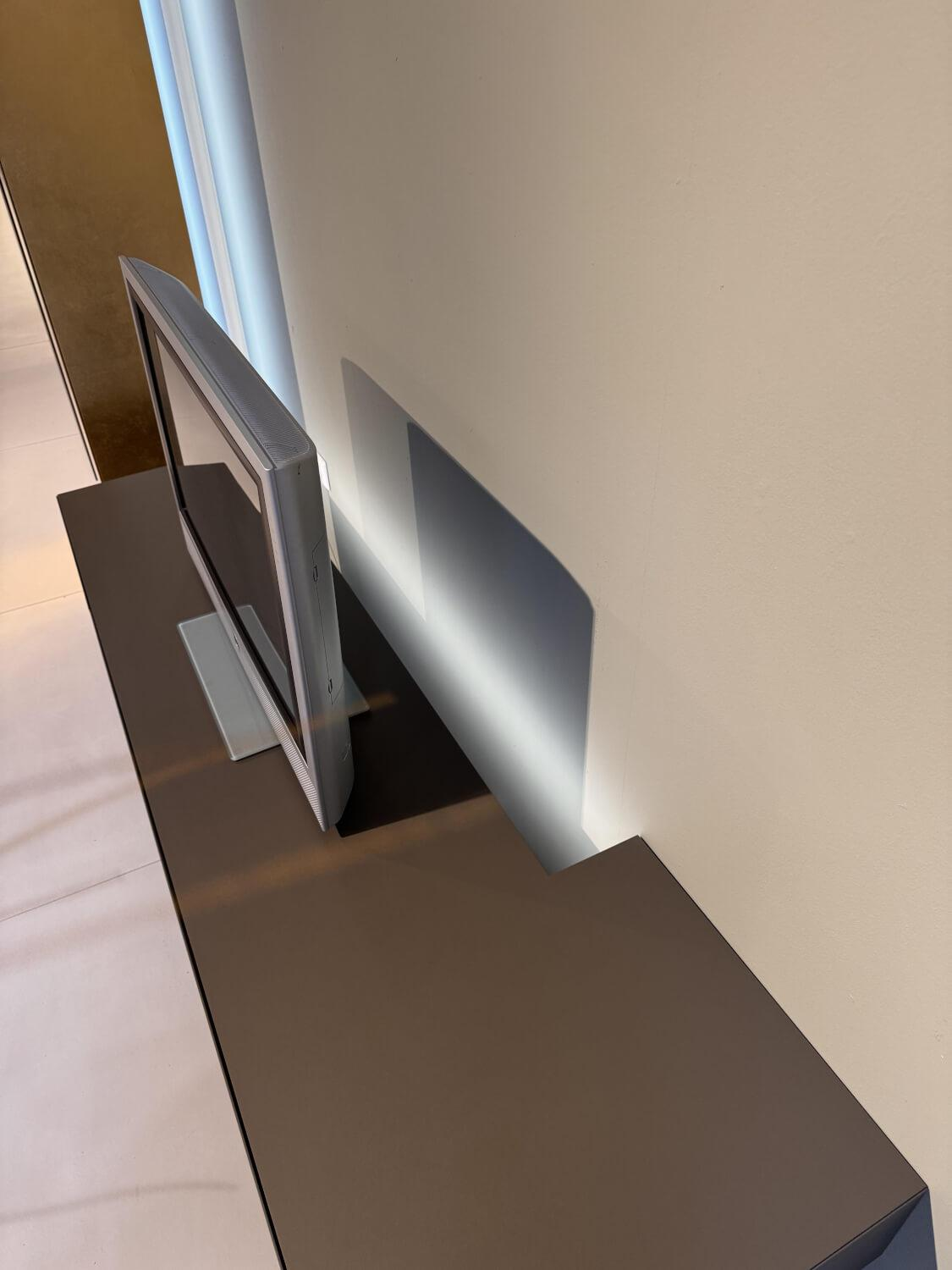 minottiitalia - Wohnwand Inpiedi Lack Interno Metall Gold Lack Coffee Braun Inklusive LED Beleuchtung - 9