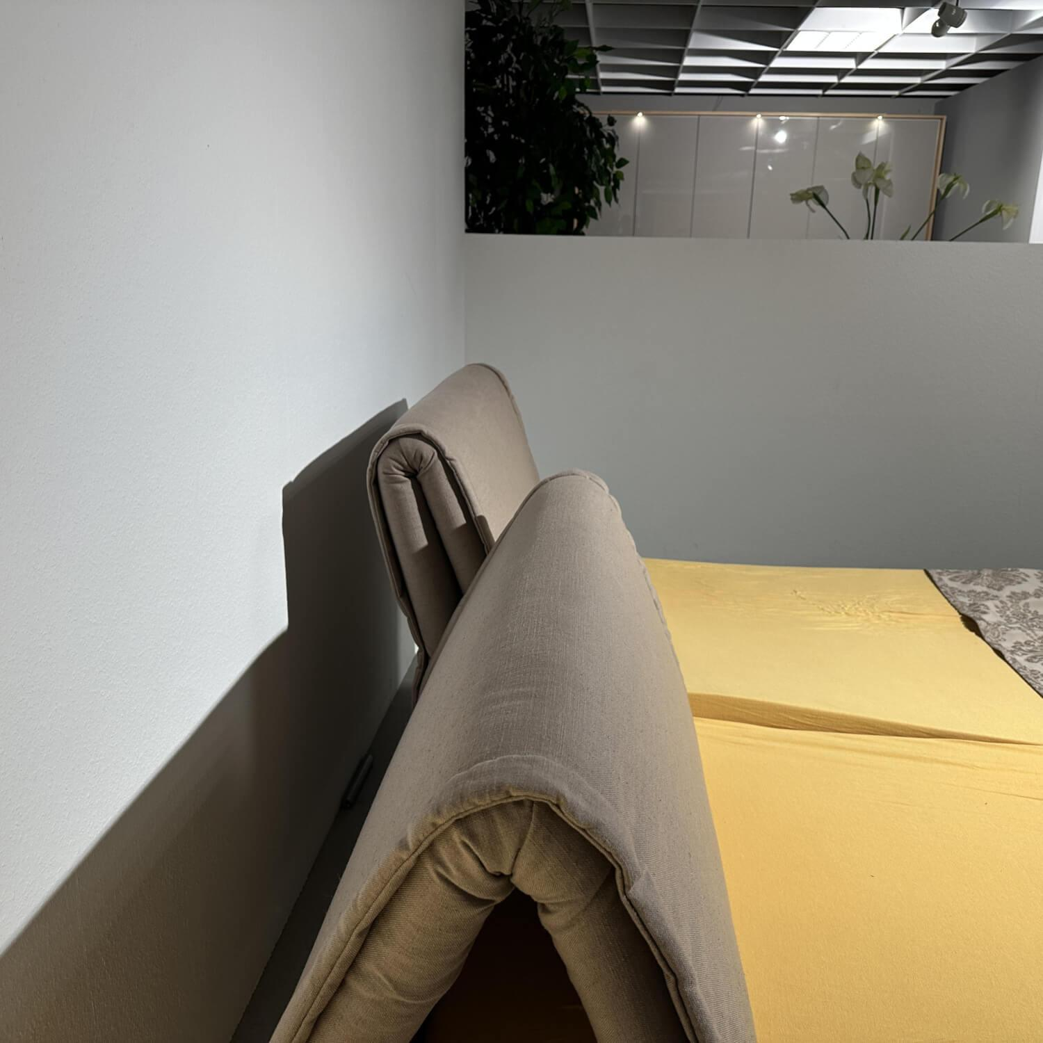 Hasena - Bett Dream Deluxe Stoff Linen 341 Taupe Grau Kopfteil Riposo Füße Ivio Buche Massiv Marrone Schwarz Mit Verstellbarem Kopfteil - 4