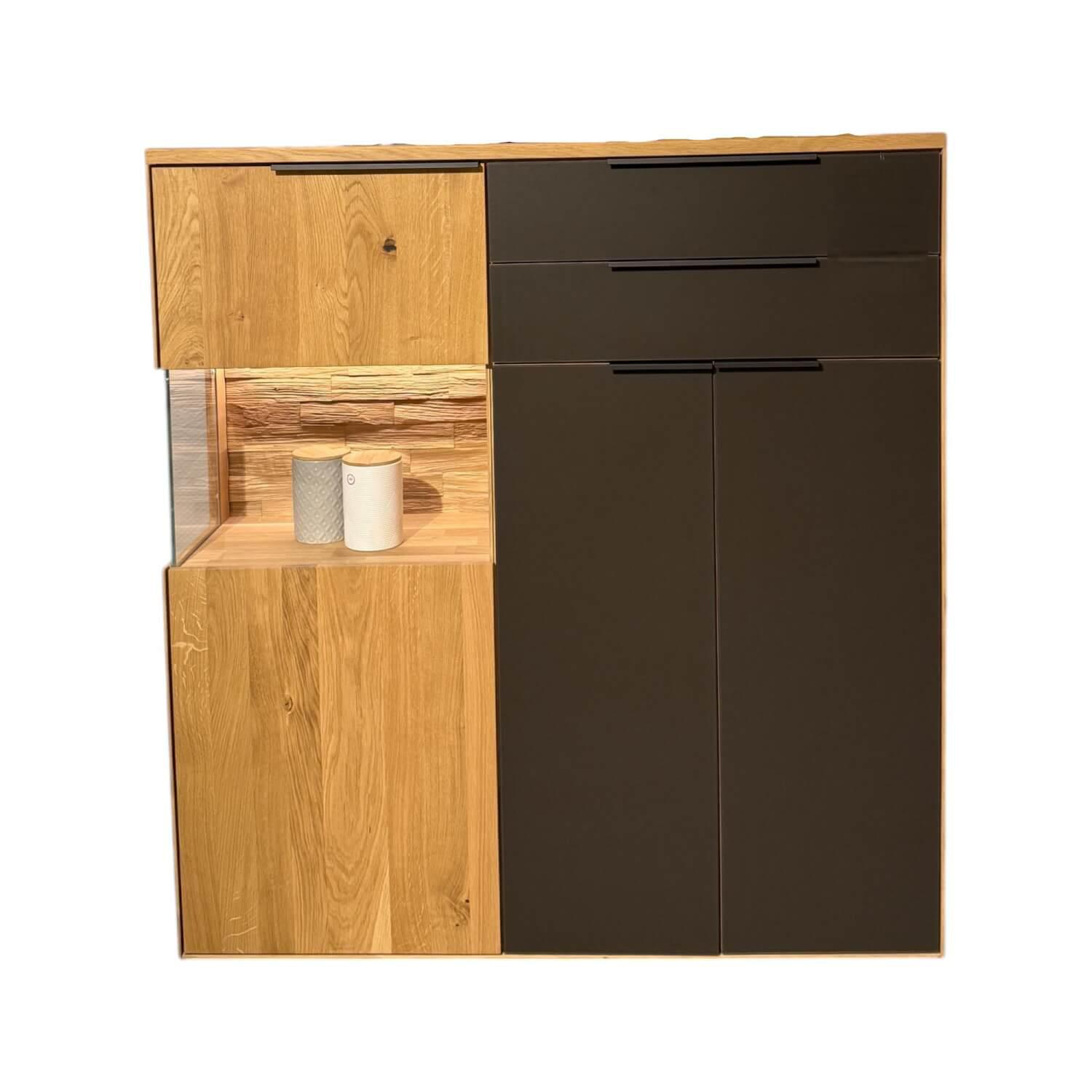 Wöstmann - Highboard 2009 Wildeiche Massiv Soft Gebürstet Absetzung Mattgals Cubanit Antharzit Braun Inklusive Beleuchtung - 1