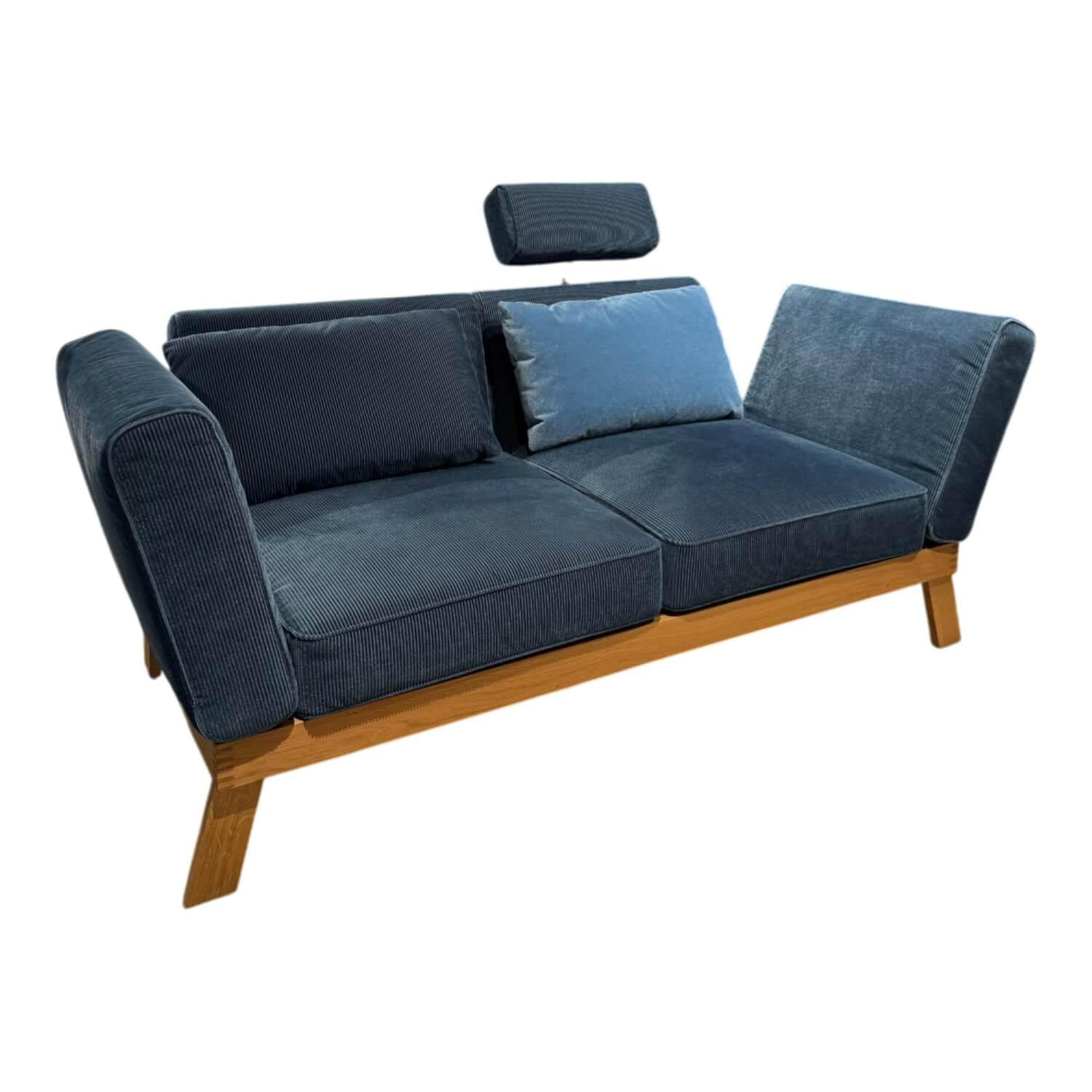 Brühl - Funktionssofa 2,5-Sitzer Lofoten Stoff 4490 0065 Blau Gestell Eiche Hell Geölt - 1