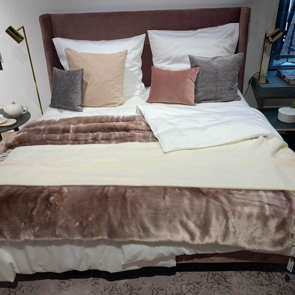 Beluga - Boxspringbett Sportage Stoff Sweet 011 Violett Füße Alu Schwarz Matt Inkl. Matratzen - 5