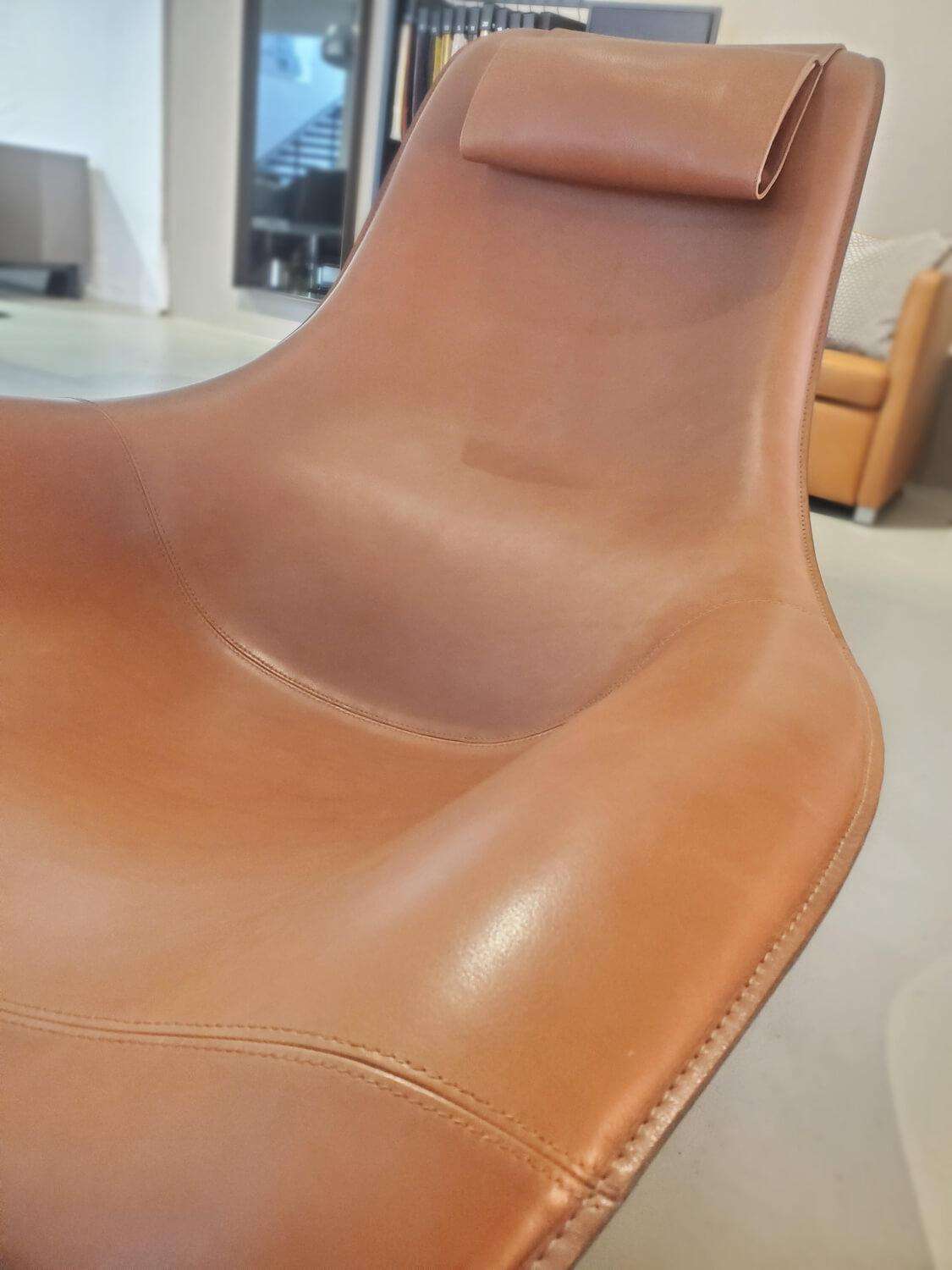 B&B Italia - Schwingsessel Mart Leder Kasia Natur KS310 Braun Gestell Stahl Schwarz Verchromt - 5
