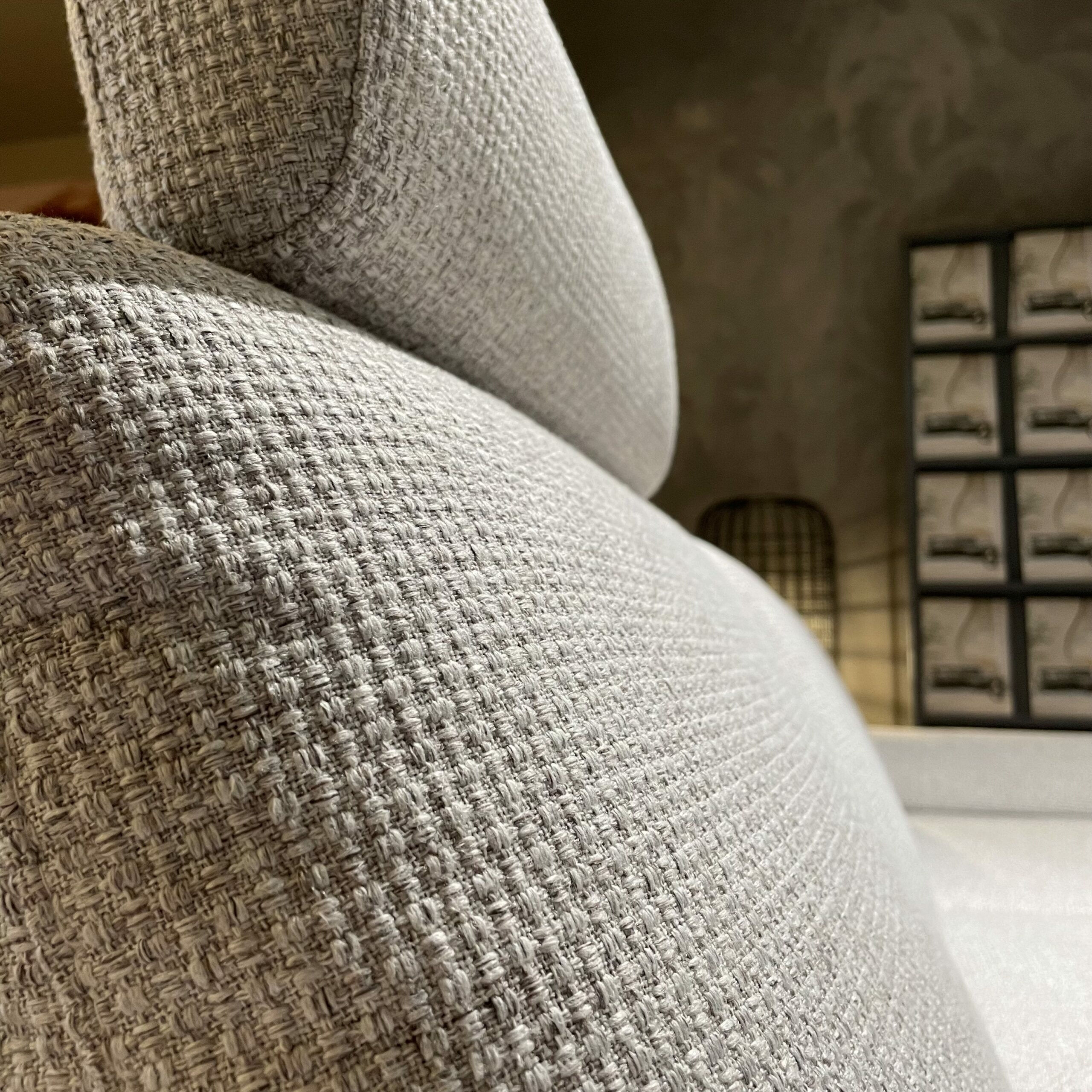 DFM - Ecksofa Theodor Stoff Catona Beige mit motorischer Verstellung und 1 Kopfstütze - 2