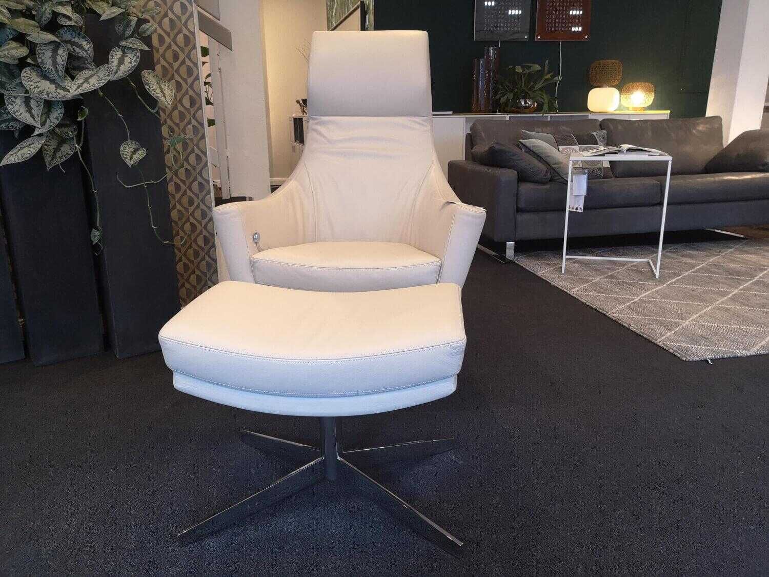 Bielefelder Werkstätten - Sessel Kent Leder Normandie Kiesel Füße Verchromt - 3