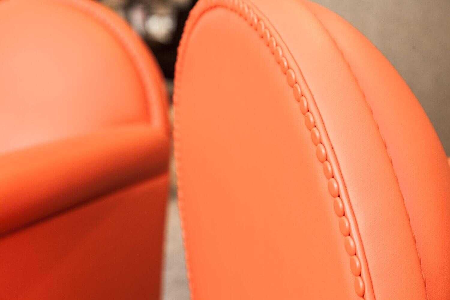 Sessel Lyra in Leder Orange