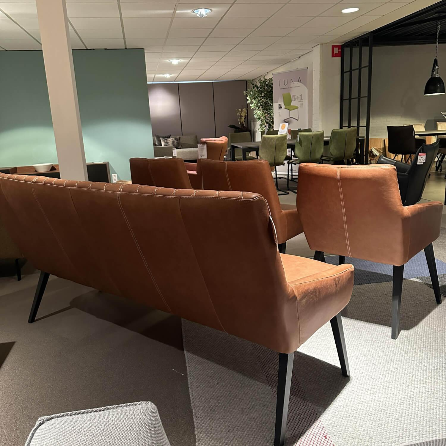 Nouvion - Sitzgruppe Jimmy Bezug Leder Rancho Cognac Braun Gestell Eiche Matt Schwarz - 5