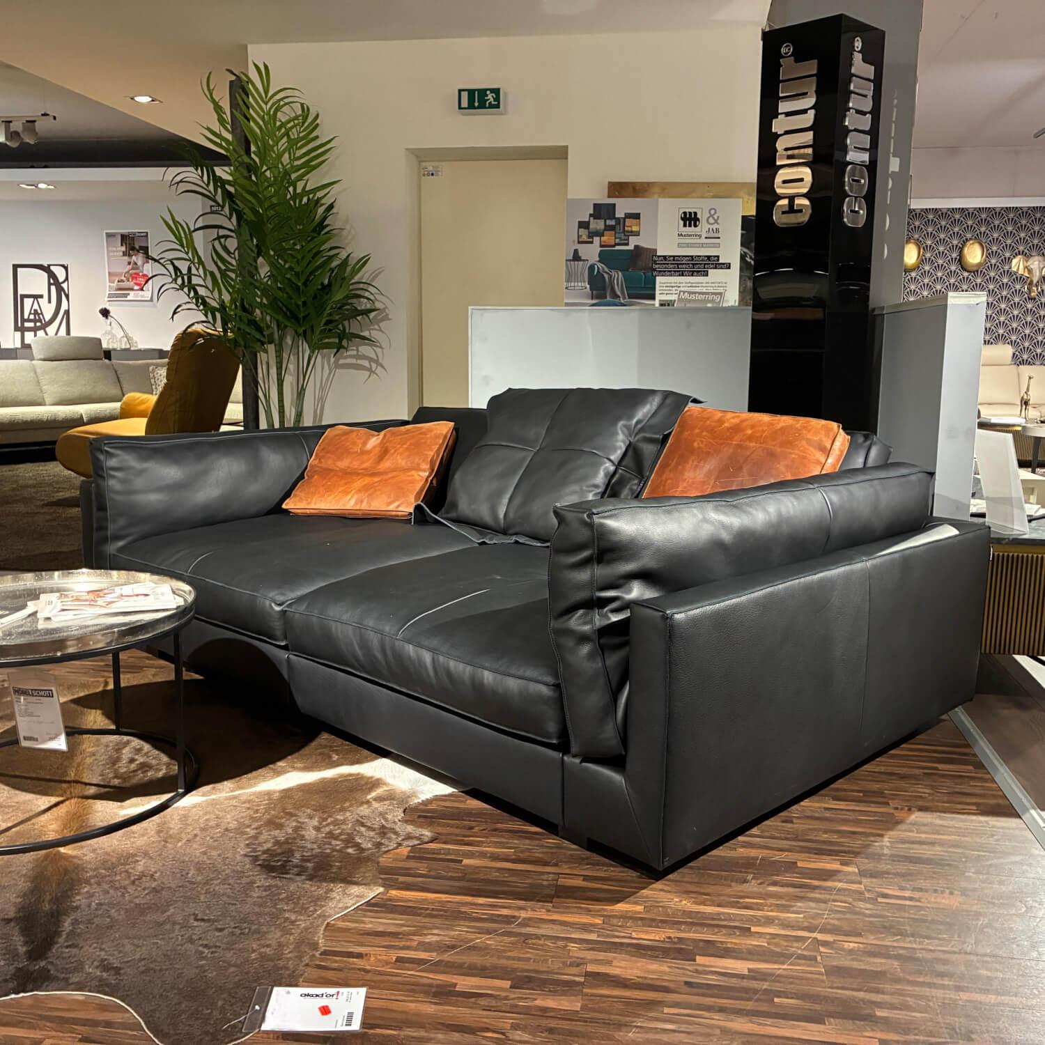 Contur - Sofa Aprino XXL Leder Pueblo 68601 Schwarz Füße Schwarz Inklusive Kissen - 6