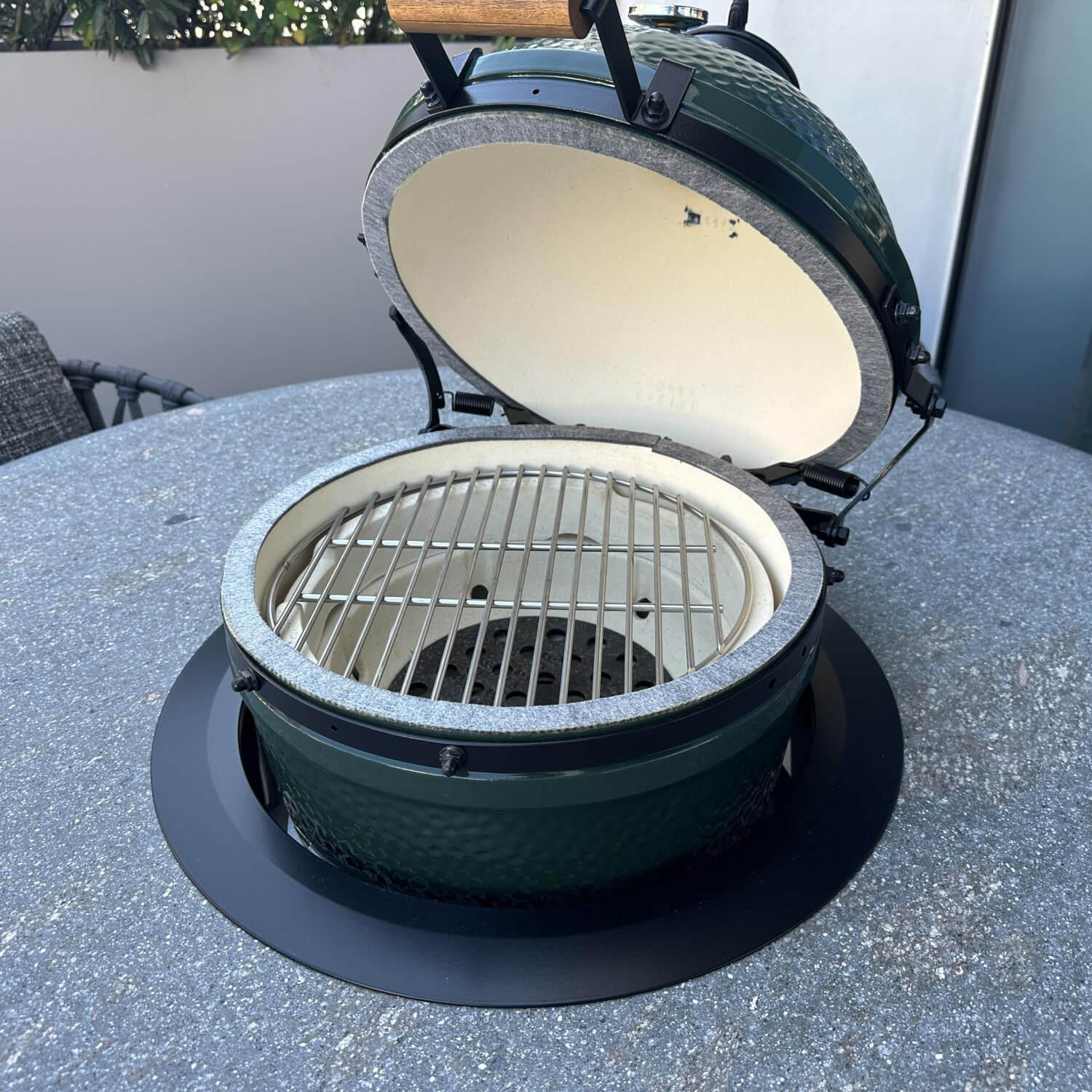 B&B Italia - Sitzgruppe Tisch Basket BC07 Porfido Verde Schwarz Grau Schwarz Stuhl Erica Geflecht Anthrazit Gestell Anthrazit Mit Grilltisch Bundle - 3