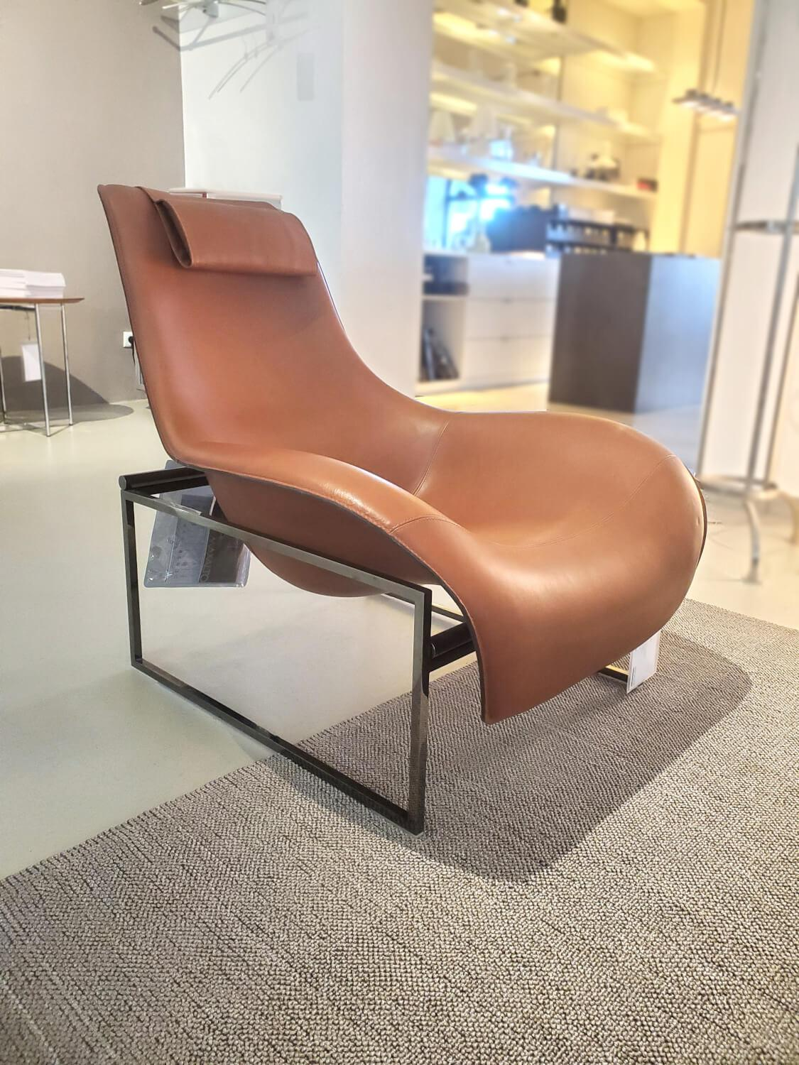 B&B Italia - Schwingsessel Mart Leder Kasia Natur KS310 Braun Gestell Stahl Schwarz Verchromt - 4