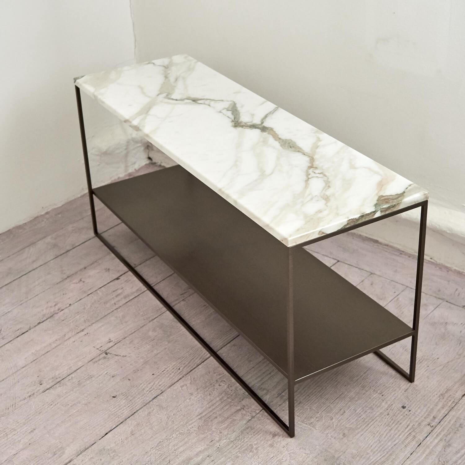 Minotti - Beistelltisch Calder Bronze Platte Mormor Calacatta Weiß Grau Gestell Satiniert Bronzefarbig Lackiert - 6