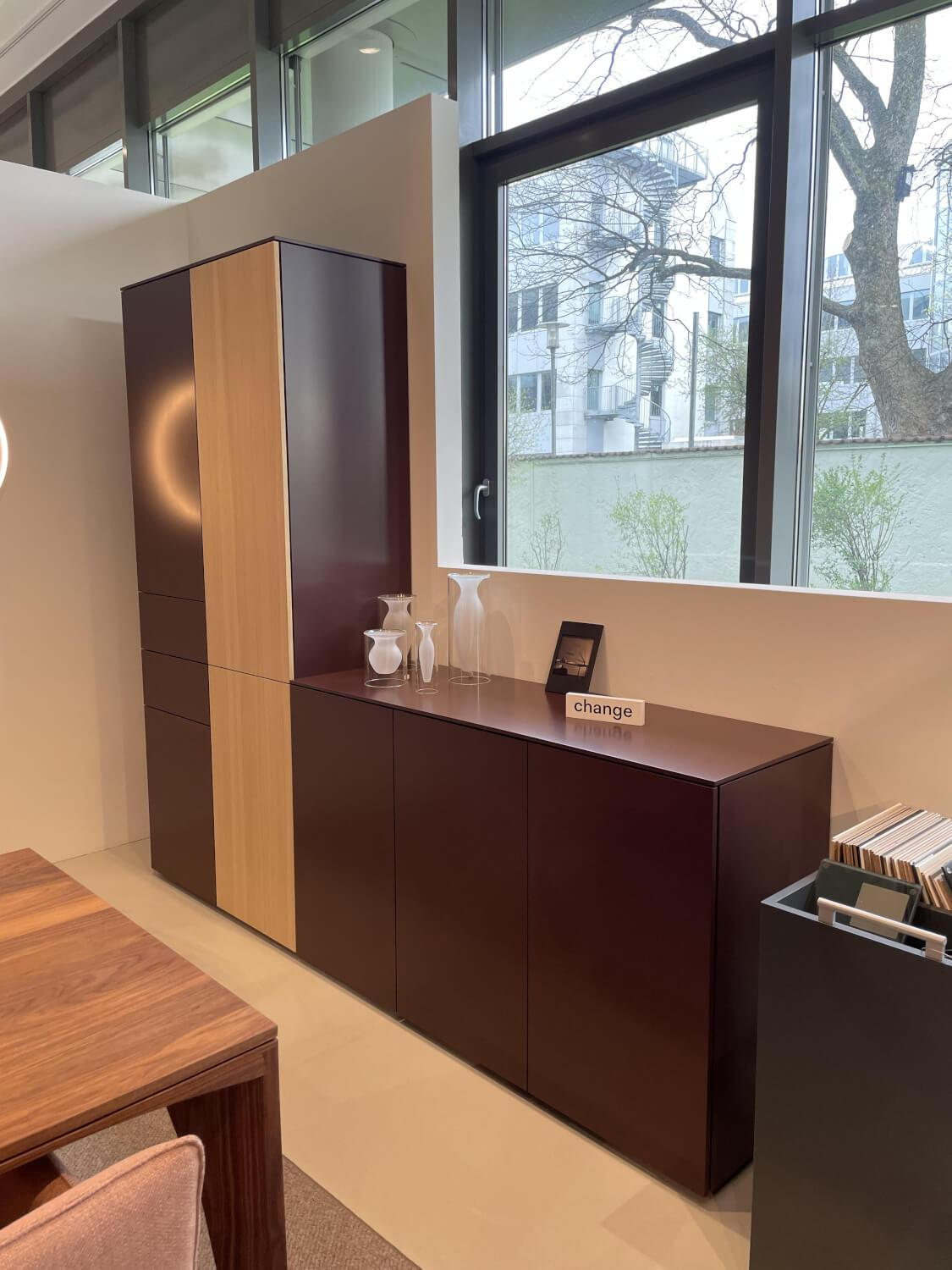 Interlübke - Wohnwand Cube Change Mattlack M41 Burgund Eiche mit Sideboard - 3