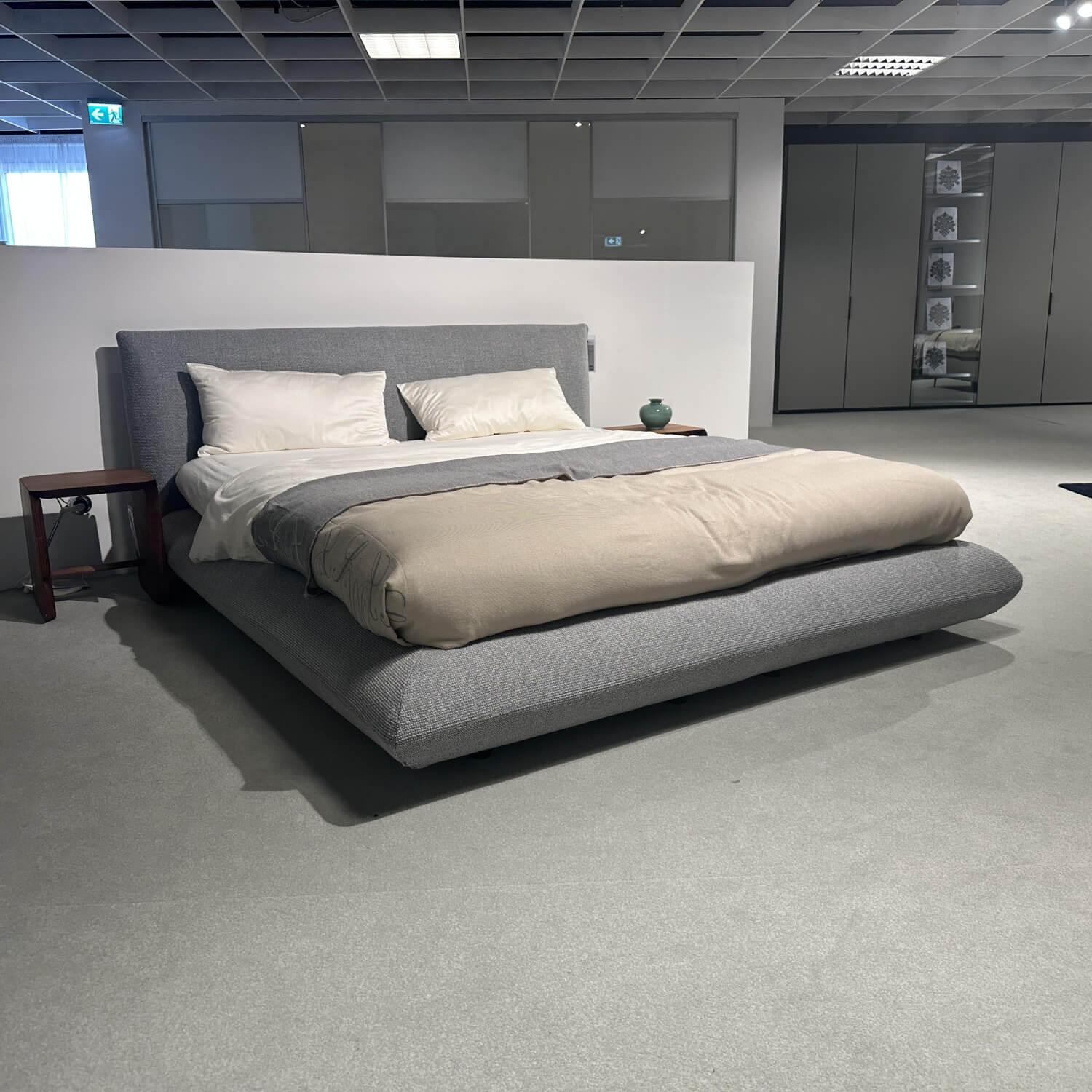 Interlübke - Polsterbett Jalis Stoff Cor 8181 Silbergrau Grau Boxspringunterbau Inklusive Matratze von Schramm - 6
