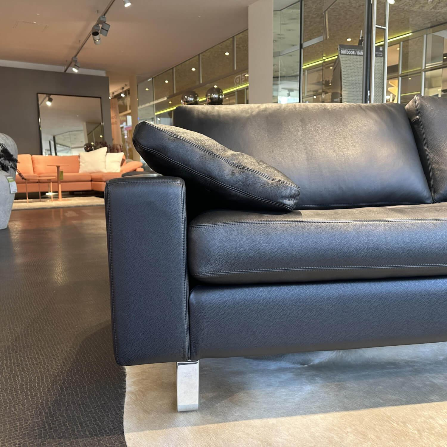 COR - Sofa Conseta Leder 286 Schwarz Metallkufe Verchromt Inklusive Armlehnkissen - 2
