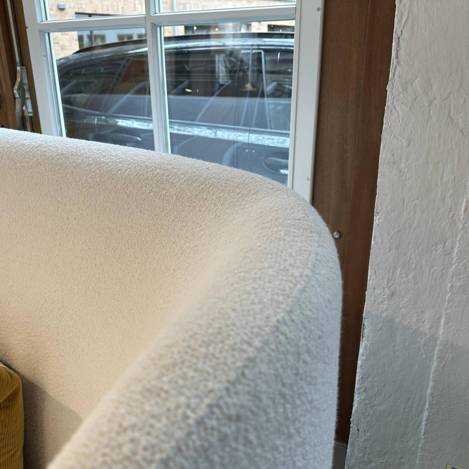 Ligne Roset - Bett Desdemone Stoff Capa Ecru Beige Gestell Stahl Anthrazit Mit Matratze - 6