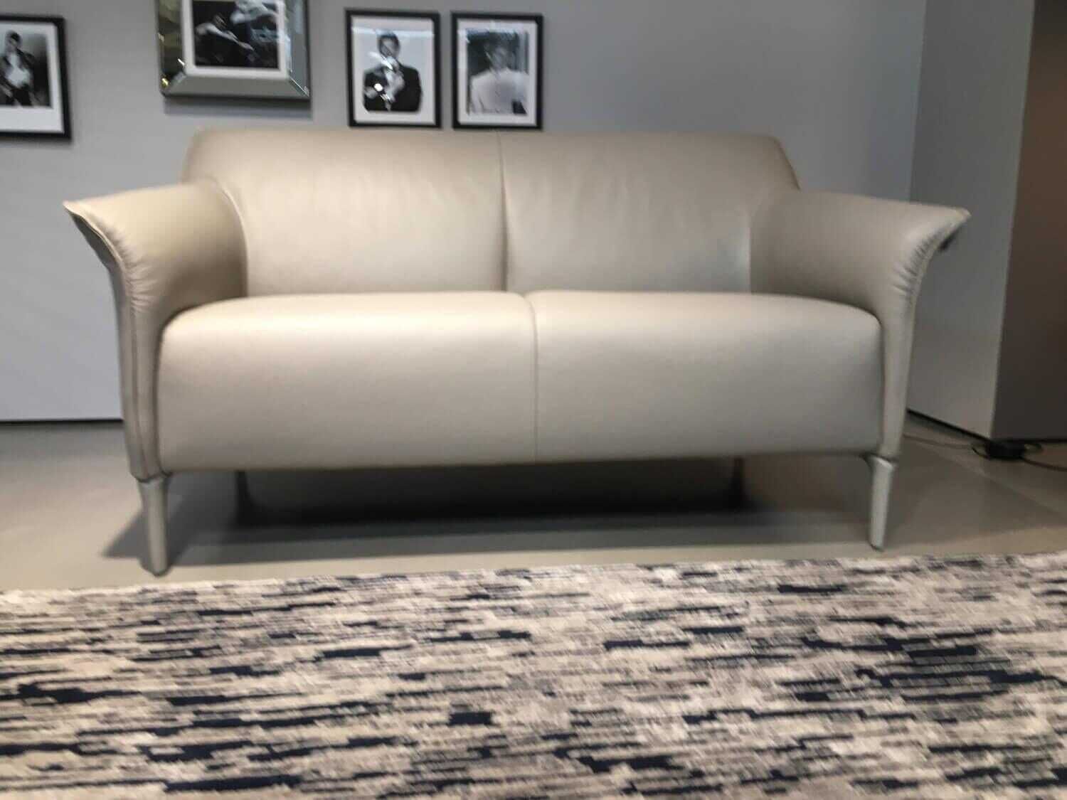 Leolux - Sofa Mayon Zweisitzer. Leder Senso 1290 Mist Beige Füße Lackiert - 4