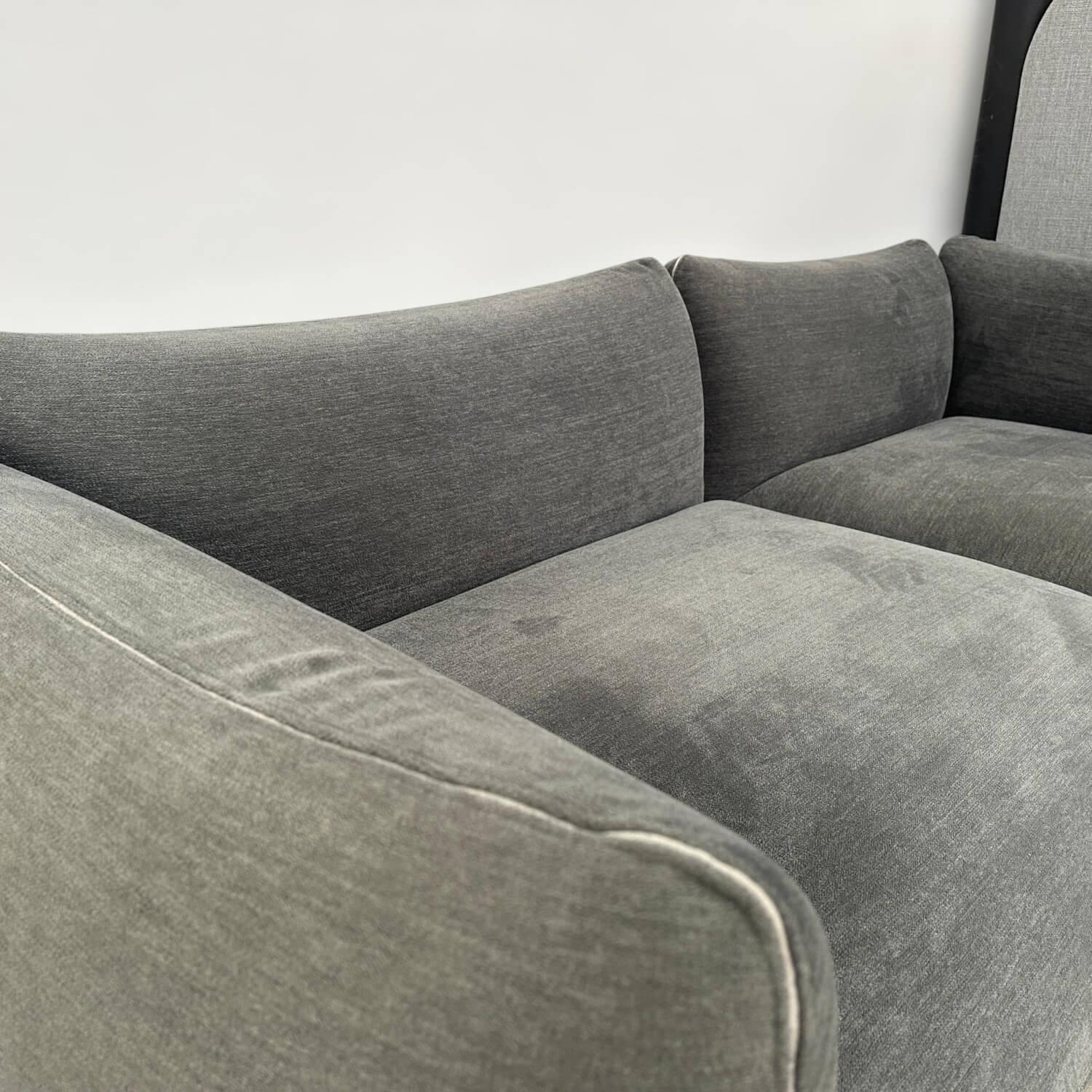 COR - Ecksofa Jalis Stoff 8145 Dunkelgrau Nahtband 5095 Kitt mit Anstellhocker und 2 Kissen - 6