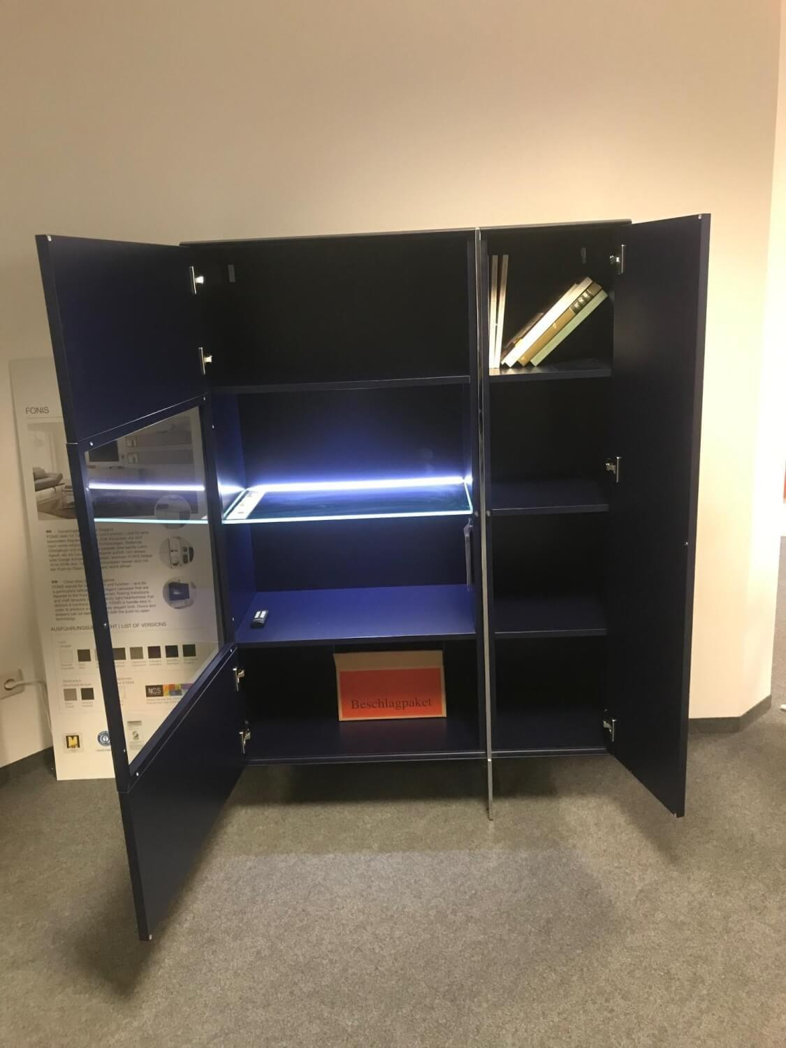 Hülsta - Highboard Fonis Lack Stahlblau Metallgestell Chrom Glänzend Mit Beleuchtungspaket - 3