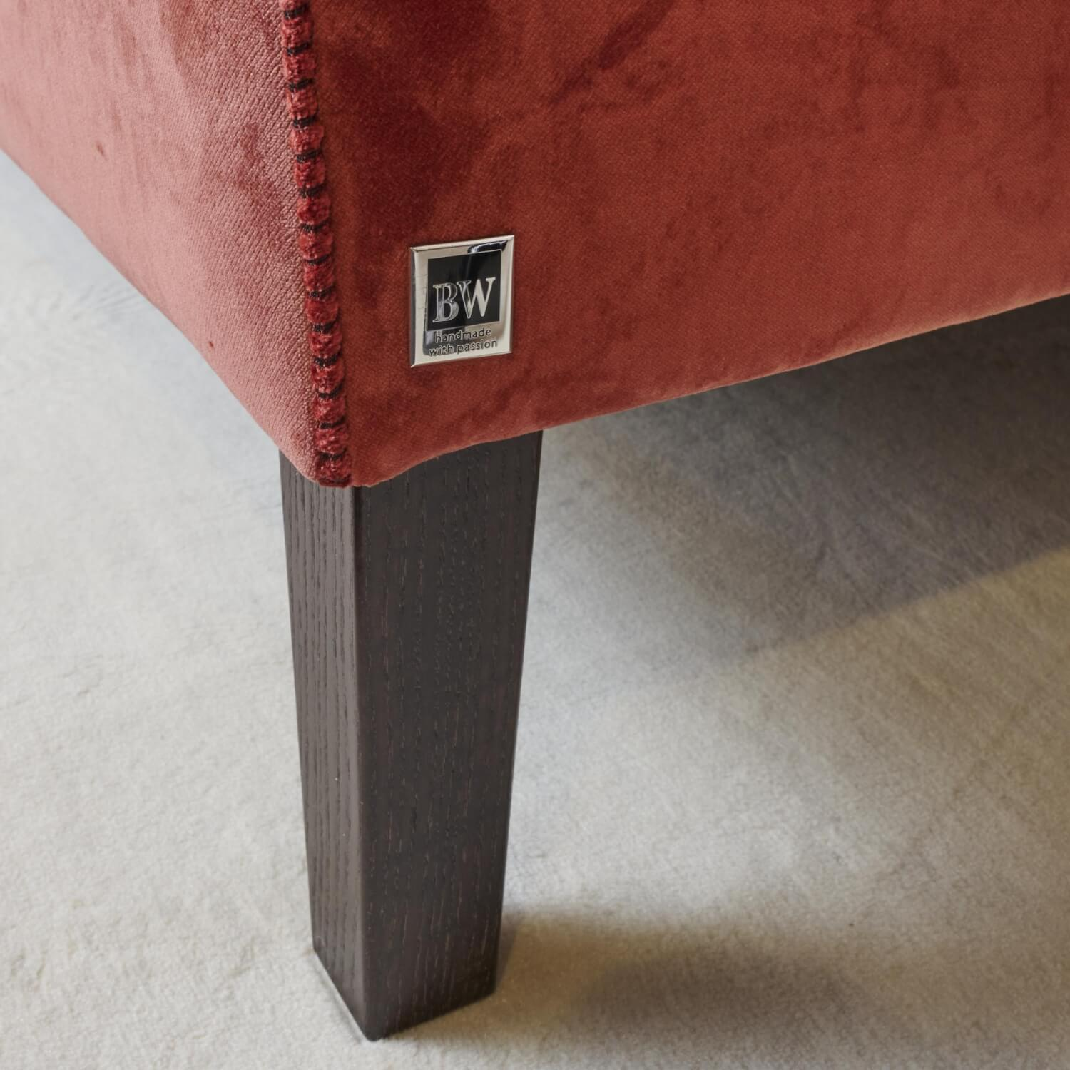 Bielefelder Werkstätten - Sofa Saloni 135 3001 Stoff City Velvet CA 7832 063 Mit Keder Füßen Schwarz Inklusive Kopfstütze Und Kissen - 9
