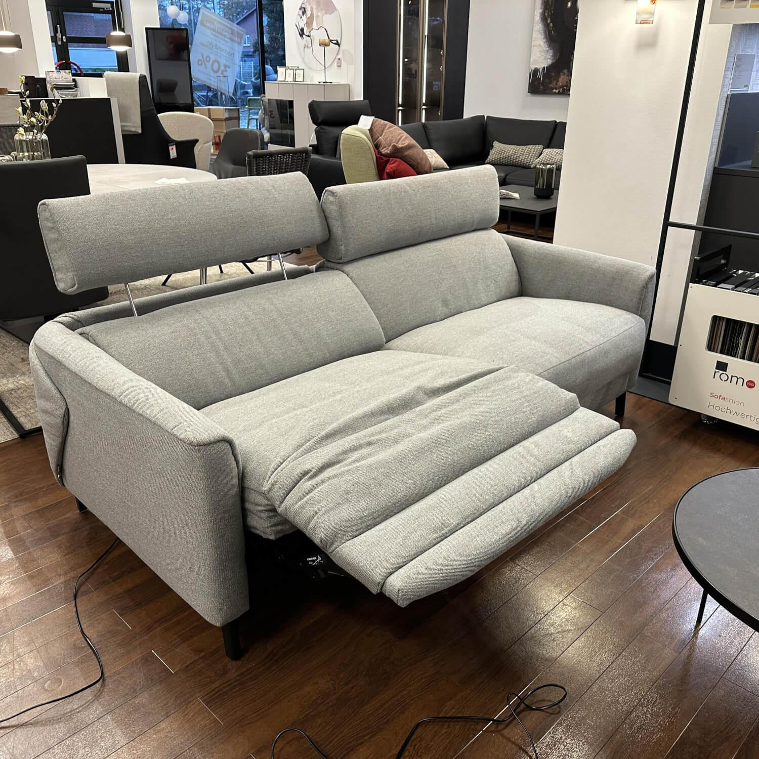 Rom - Sofa Matheo Stoff Aurelio Silber Füße Stahl Mattschwarz Lackiert Mit Elektrischer Verstellung - 4