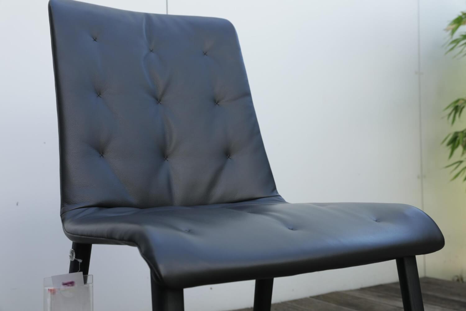 Walter Knoll - 2er Set Stuhl Liz Wood 1322.14 wo Leder Congress 1399 Dark Bronze Dunkelgrau Schwarz Füße Massivholz Eiche Geflammt Geölt Mit Teflongleiter - 4