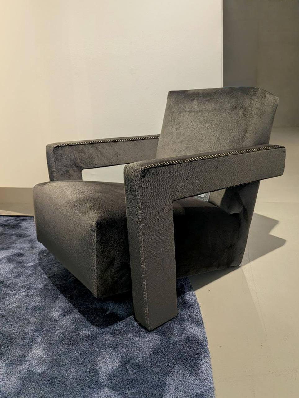 Cassina - 2er-Set Sessel Utrecht Stoff O Antrazit Osaka mit Knopflochstich - 7