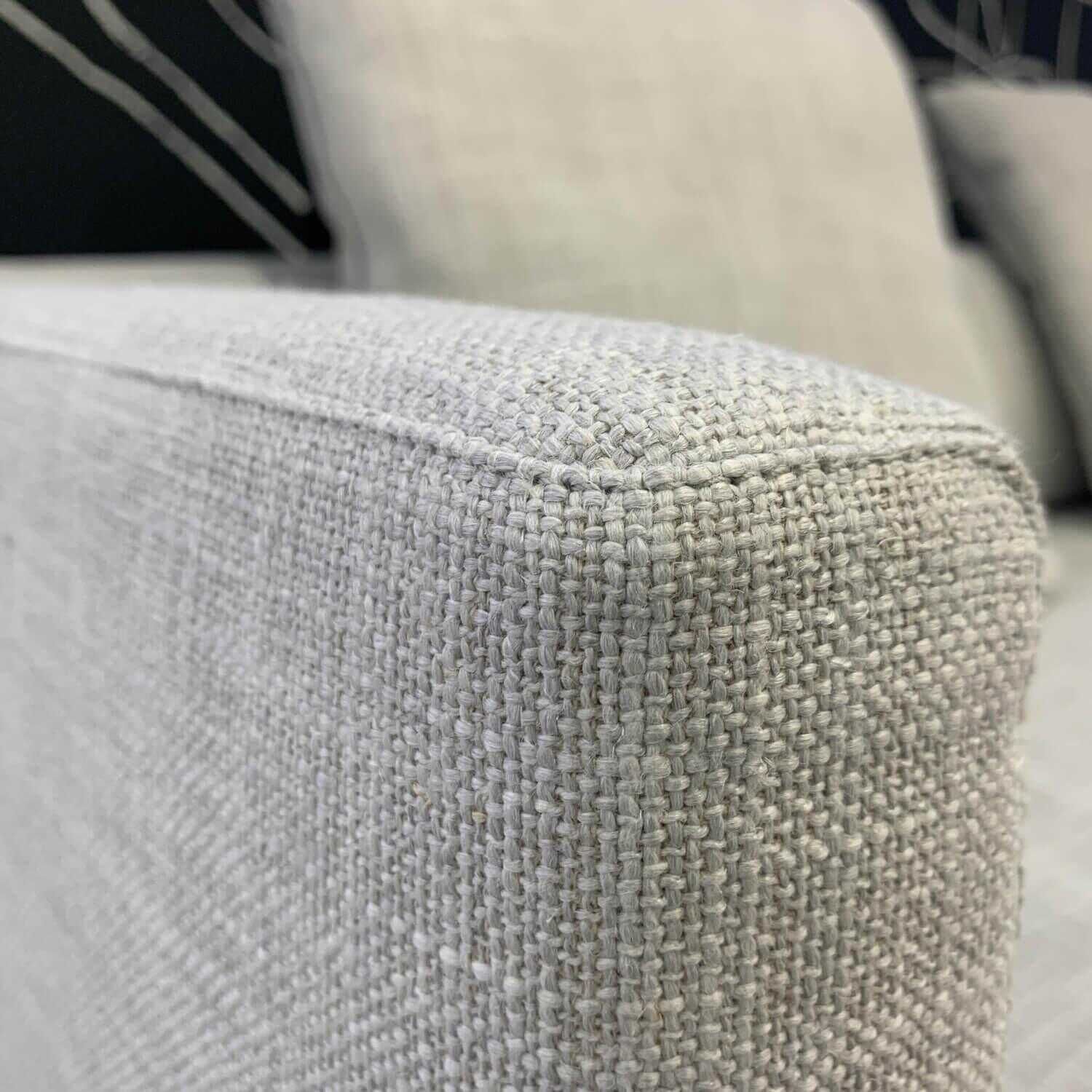 walter-knoll-sofa-muud-stoff-glint-silber-kufen-aluminium-mit-kissen-paco-1425-schwarz-b3c1acf35822 Walter Knoll - Sofa Muud Stoff Glint Silber Kufen Aluminium mit Kissen Paco 1425 Schwarz - 3