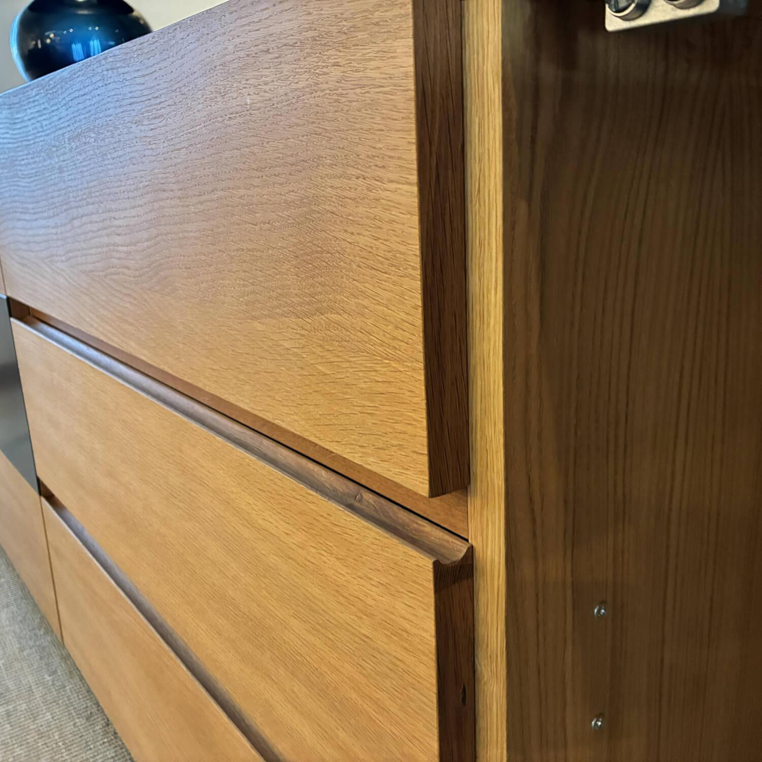 Riva1920 - Kommode Wabi Eiche Massiv Geölt Absetzung Eisen - 9