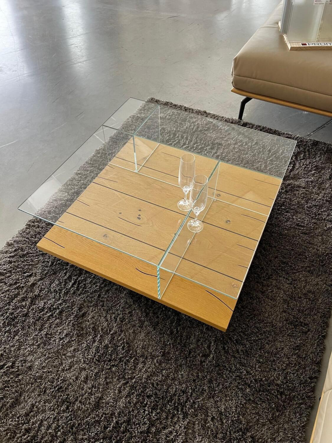 Hülsta - Couchtisch CT 160 Eiche Naturstamm Optiwhite Klarglas - 4