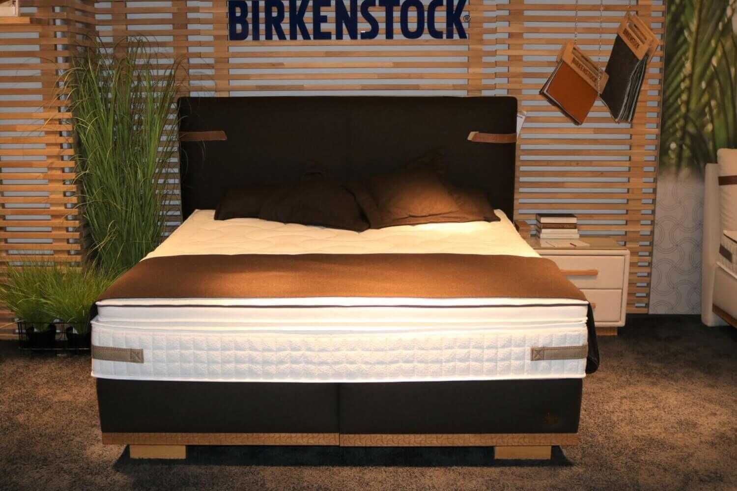 birkenstock-boxspringbett-montevideo-stoff-braun-5a225adecef05ce65ac46785f Birkenstock - Boxspringbett Montevideo Stoff Braun - 2