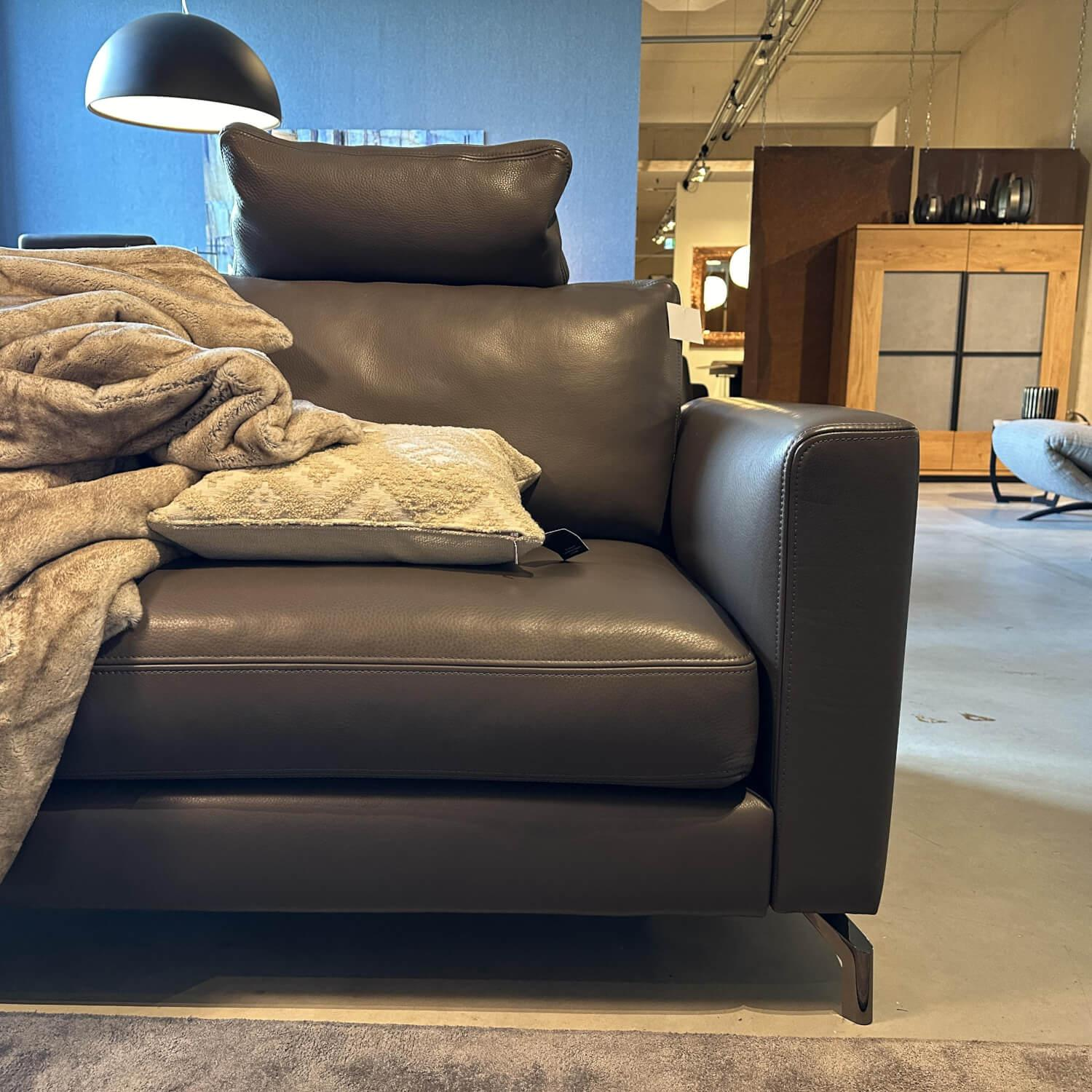 Violetta - Ecksofa Valentina Leder Kiowa 4 80 51 Nachtgrau Grau Fuß Vesna Schwarz Mit Kissen - 10