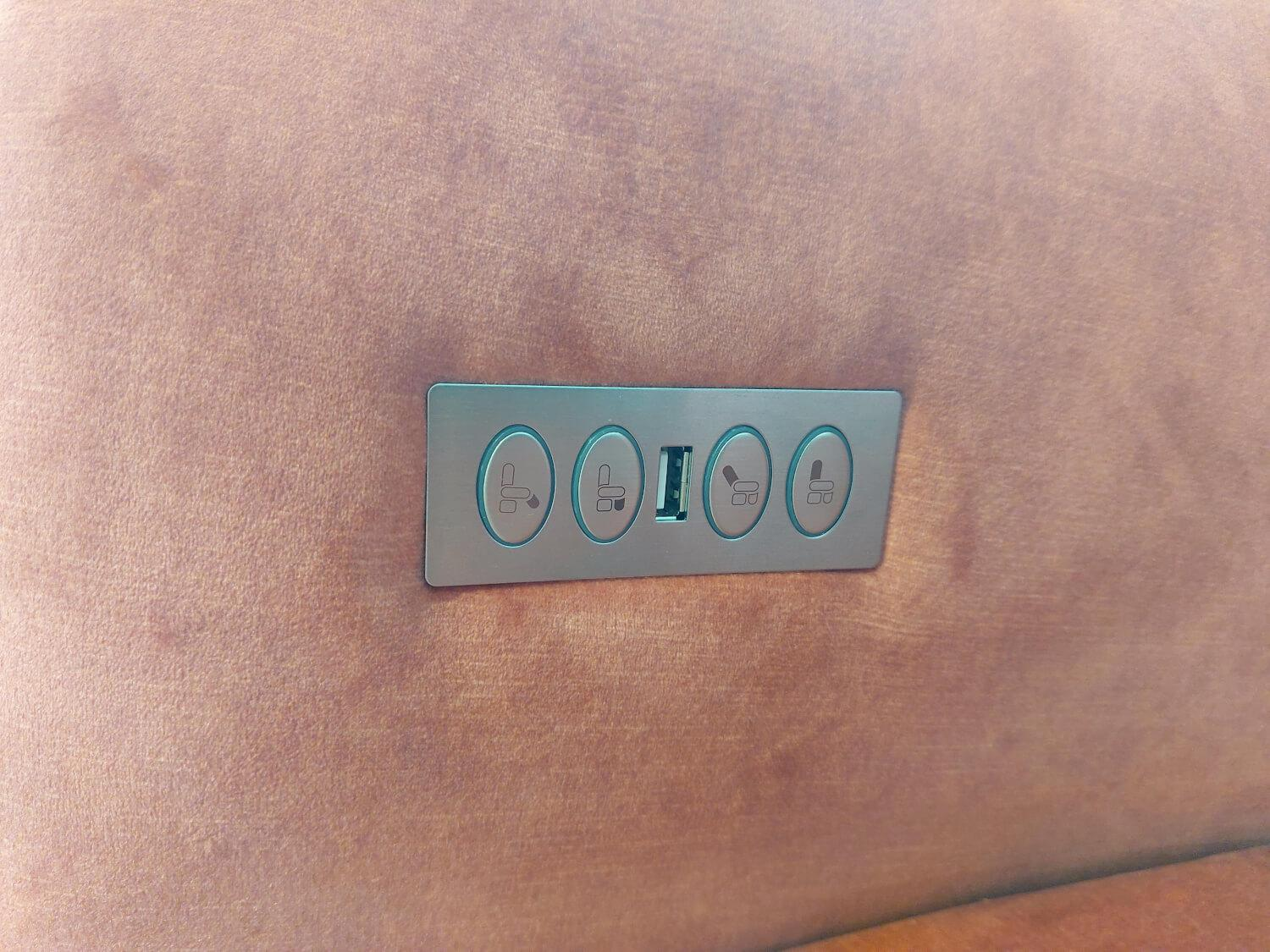 Comfort Republic - Drehsessel Clemens Stoff Ispra 92 Blush Rot Sternfuß Schwarz - 2