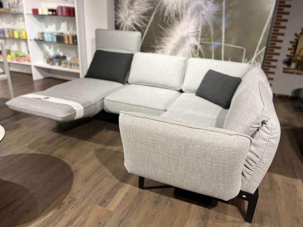 Rolf Benz - Ecksofa Mera Stoff 18 113 Mittel Signalgrau Grau Gestell Stahl Verkehrsschwarz Schwarz Pulverbeschichtet Mit Kissen - 2