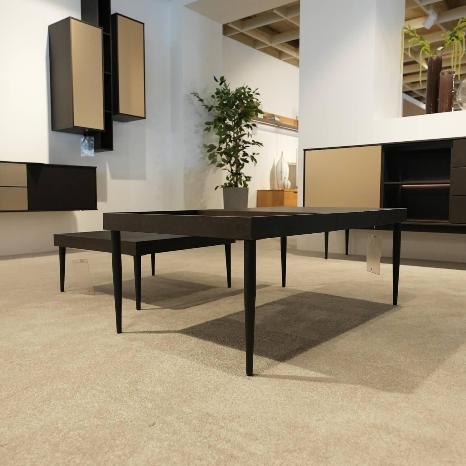 Gwinner - Wohnwand Bera Eiche Satin Terra Schwarz Gold Inklusive Couchtisch - 5