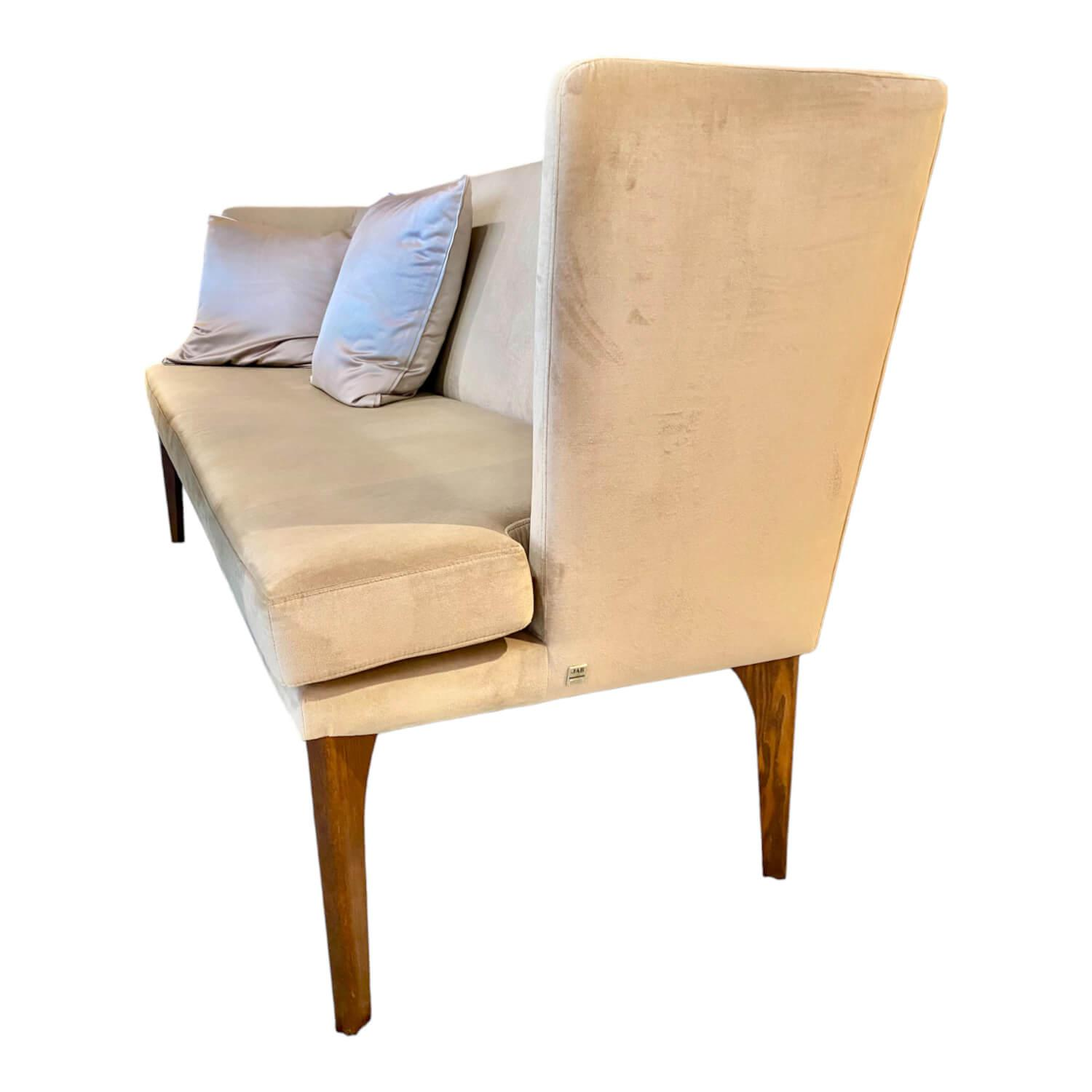 Jab Anstoetz - Bank Polo Dining Bezug Stoff JAB-1-6847-020 Lennox Beige Gestell Walnuss Natur Geölt - 1