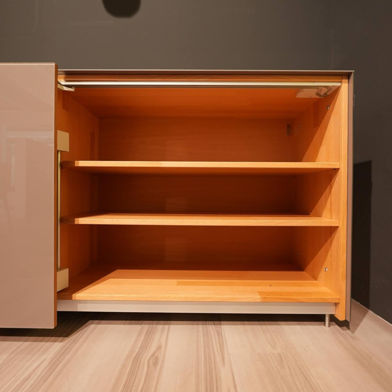 Piure - Sideboard Cubus  AC297195 29 Eiche Farbglas Taupe Klappgriffe Edelstahl - 8