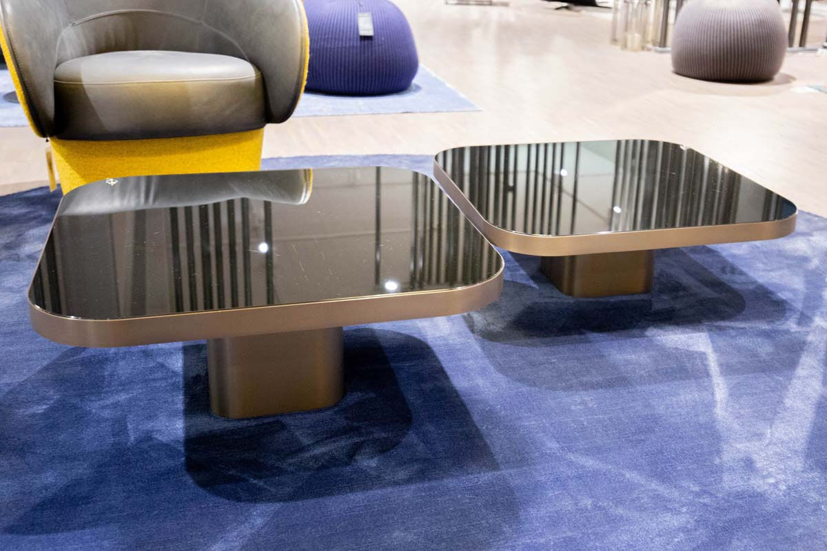 ClassiCon - 2er-Set Couchtische Bow Coffee Table No. 2 und No. 3 Glas Schwarz Gestell Messing - 4