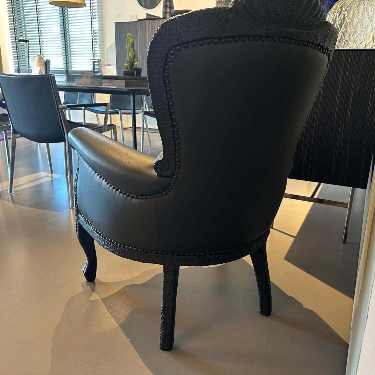 Moooi - Sessel Smoke Chair Leder Schwarz Gestell Rußholz Behandelt Mit Epoxidharz Schwarz - 2