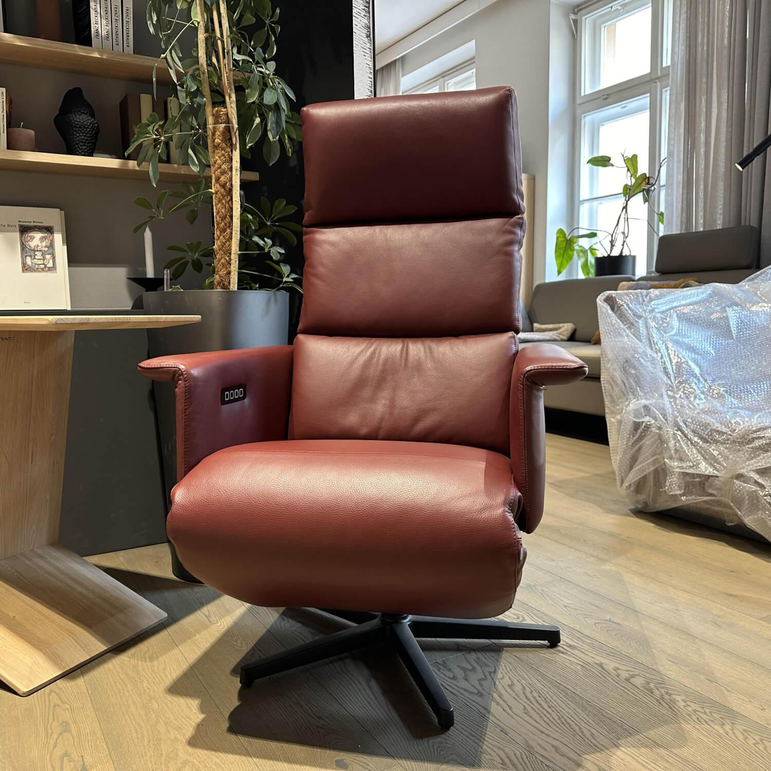 Durlet - Relaxsessel Jackson Leder Royal Burgundy Rot Sternfuß Schwarz Mit Elektrischer Verstellung - 2