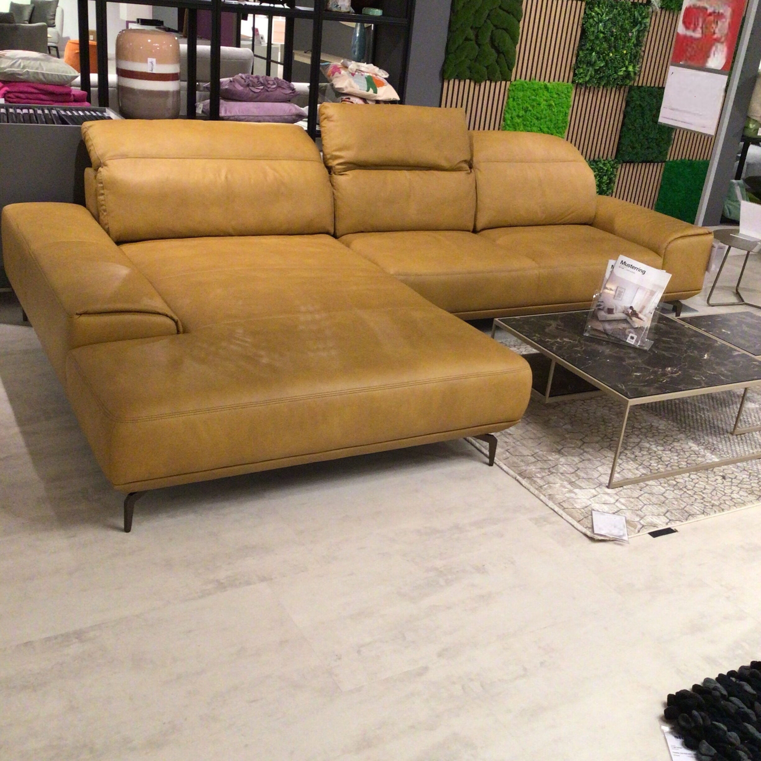 Musterring - Ecksofa 2490–Soft Echtleder Kurkuma Gelb Füße Metall Bronze Mit Kopfstützenverstellung - 4