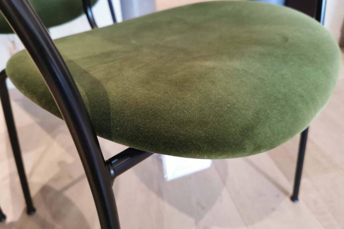 &tradition - 4-er Stuhlgruppe Pavillion Bezug Samt Dunkelgrün Gestell Eiche Schwarz - 2