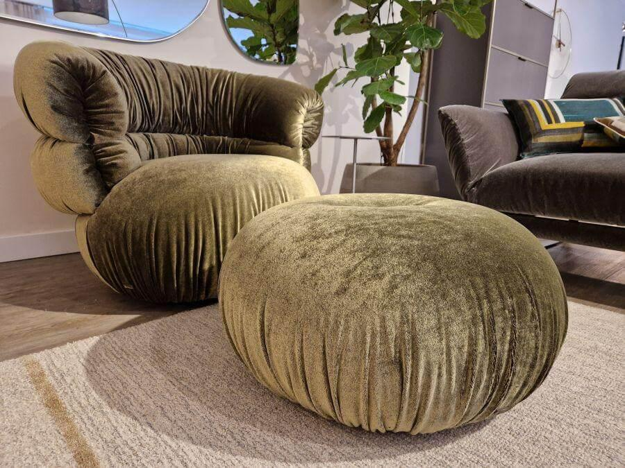 Bretz - Sessel Balaao Stoff  Velour Salvia 66 8439 Grün mit Hocker - 9