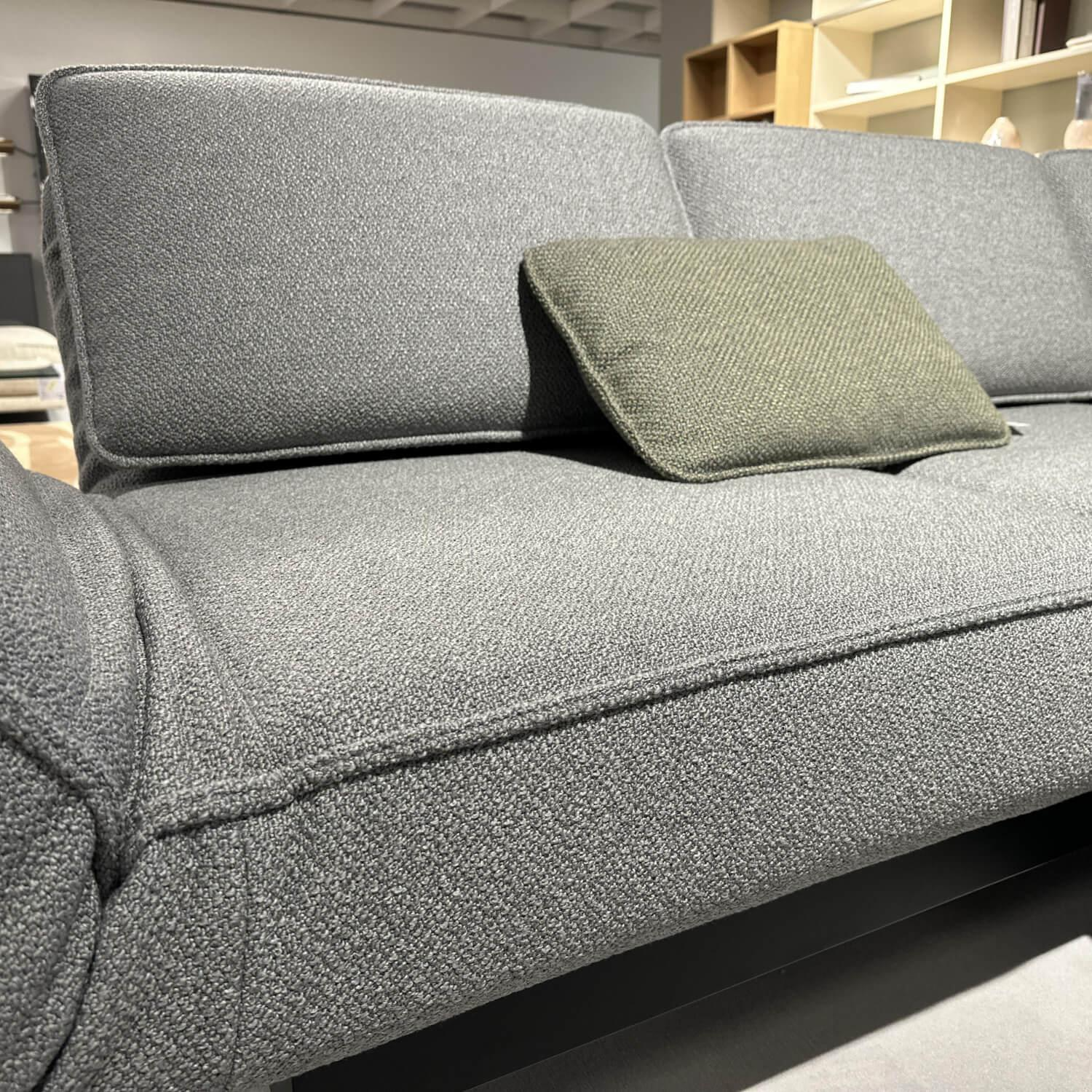 Rolf Benz - Sofa 386 Mera Stoff 24 551 Umbragrau Gestell Stahl Verkehrsschwarz Pulverbeschichtet Inklusive Kissen - 8