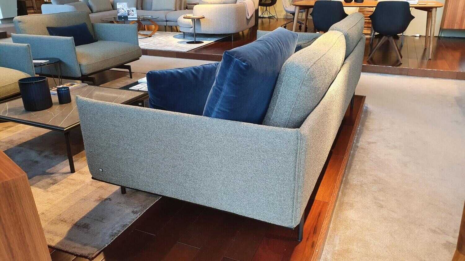 rolf-benz-more-models-sofa-live-fabric-gr-C3-BCngrey-with-5-cushions-ce044d5cd3e3 Rolf Benz - Sofa Liv fabric green-grey with 5 cushions - 3