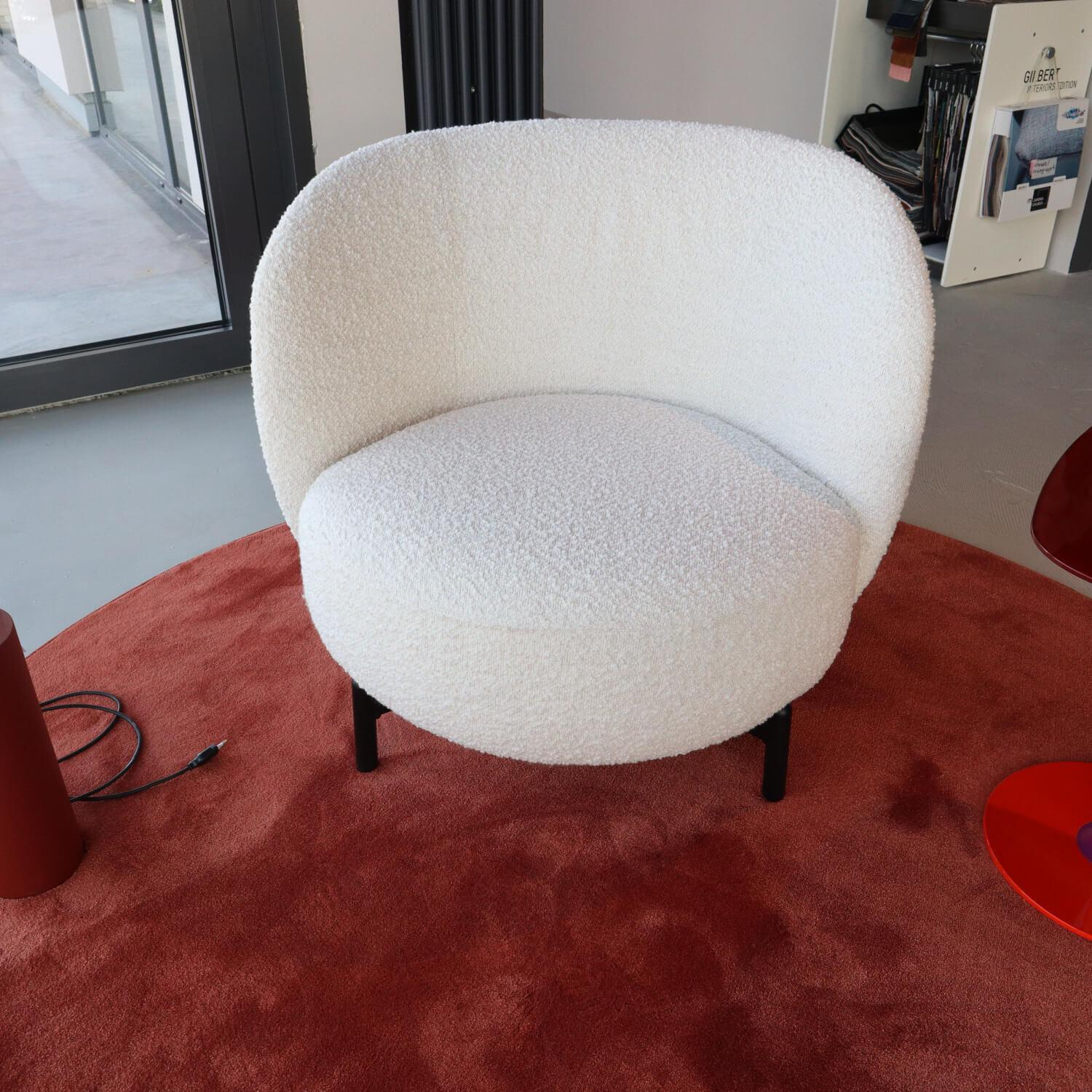 Kartell - Sessel Lunam Bezug Stoff Curly Weiß Inklusive Beistelltisch Thierry Bordeaux Rot Und Stehlampe Geen A Ziegelrot - 6